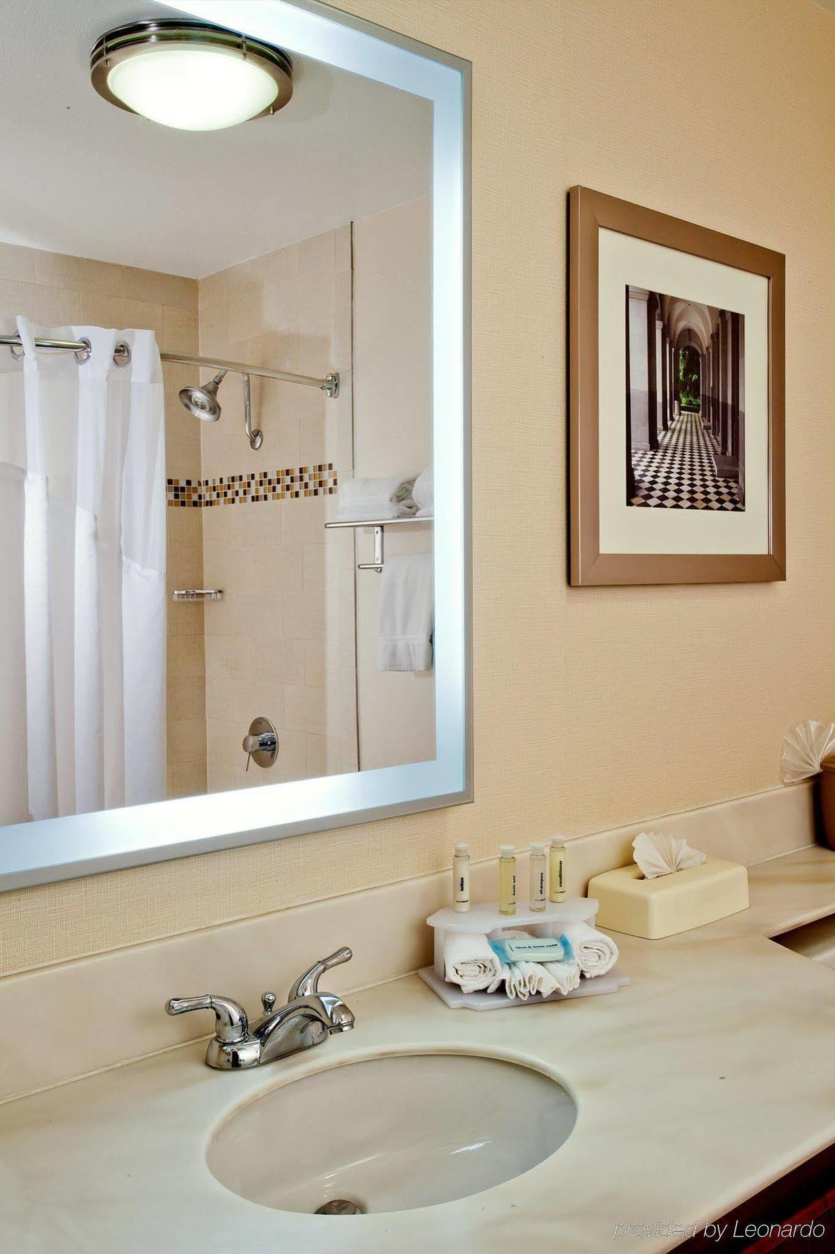 Holiday Inn Express Sacramento Convention Center, An Ihg Hotel Zimmer foto