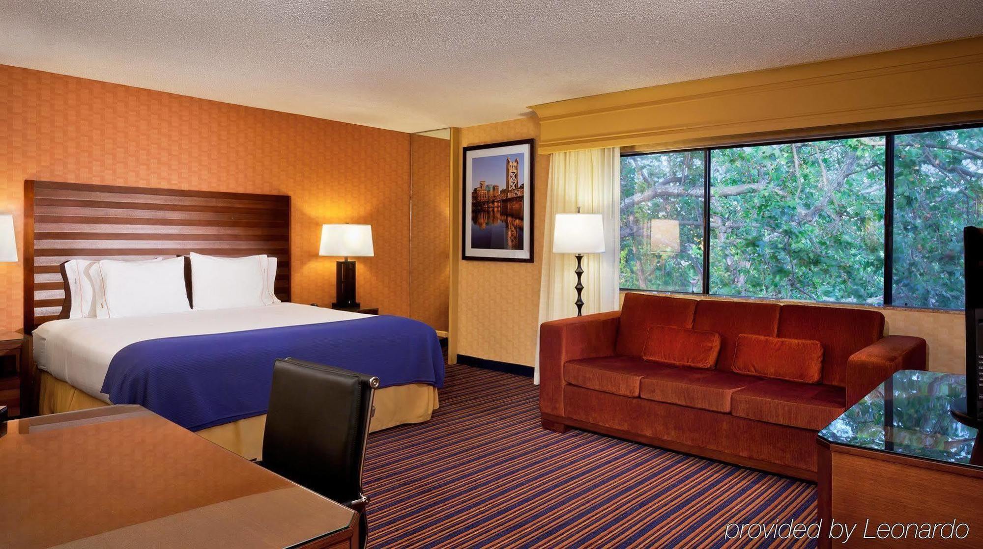 Holiday Inn Express Sacramento Convention Center, An Ihg Hotel Zimmer foto